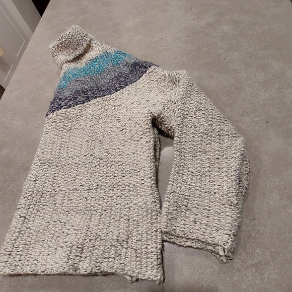 Vintage Havana Gray and Blue Cowl Neck Sweater - Picture 9 of 13